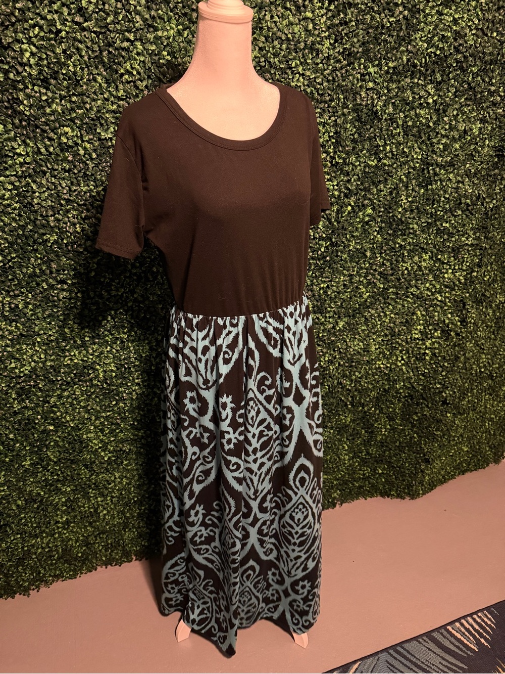 Women's Black and Light Blue legging material Maxi Dress with pockets